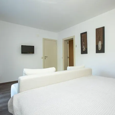 Mosor Apartment *