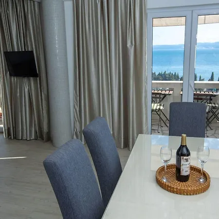 Mosor Apartman Omis