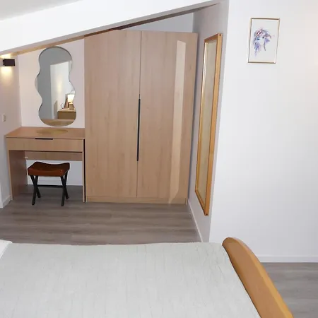 Mosor Apartman Omis